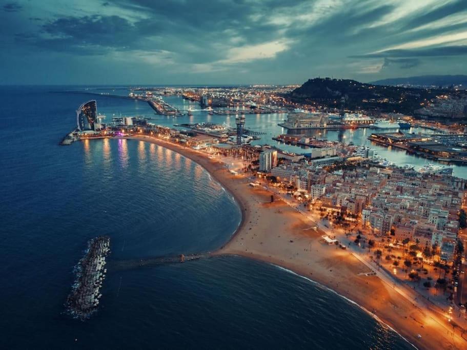 Ramblas! Dreaming Pent With Terrace 6pax Appartamento Barcellona